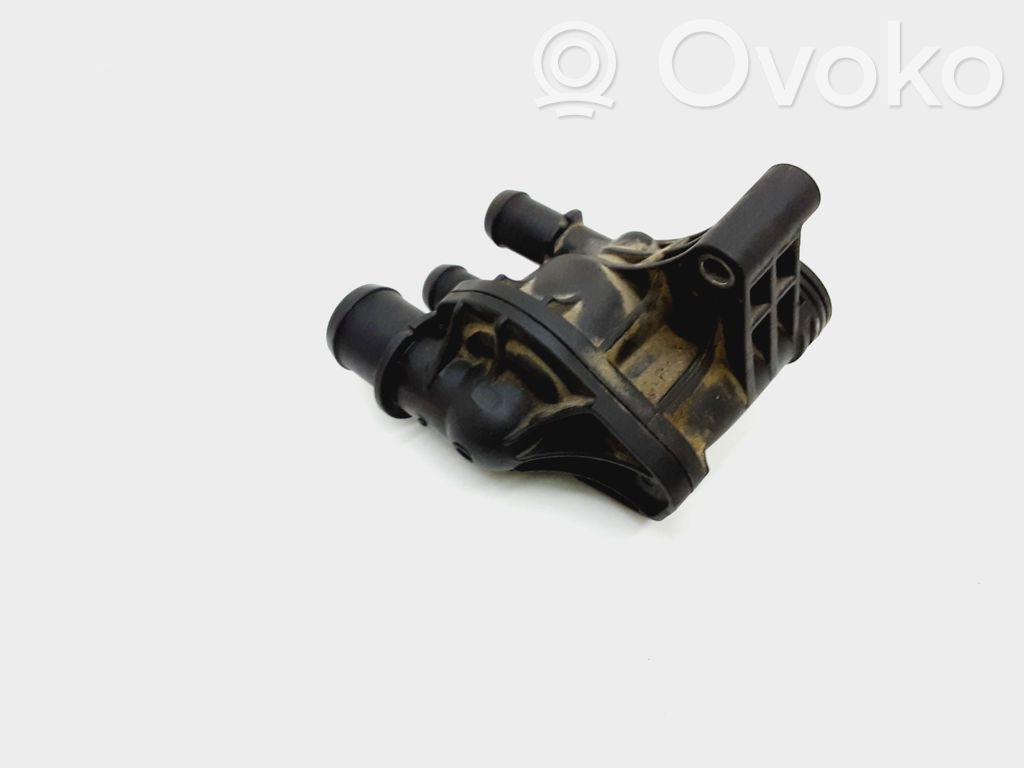 Ford Fusion II Termostaatin kotelo 