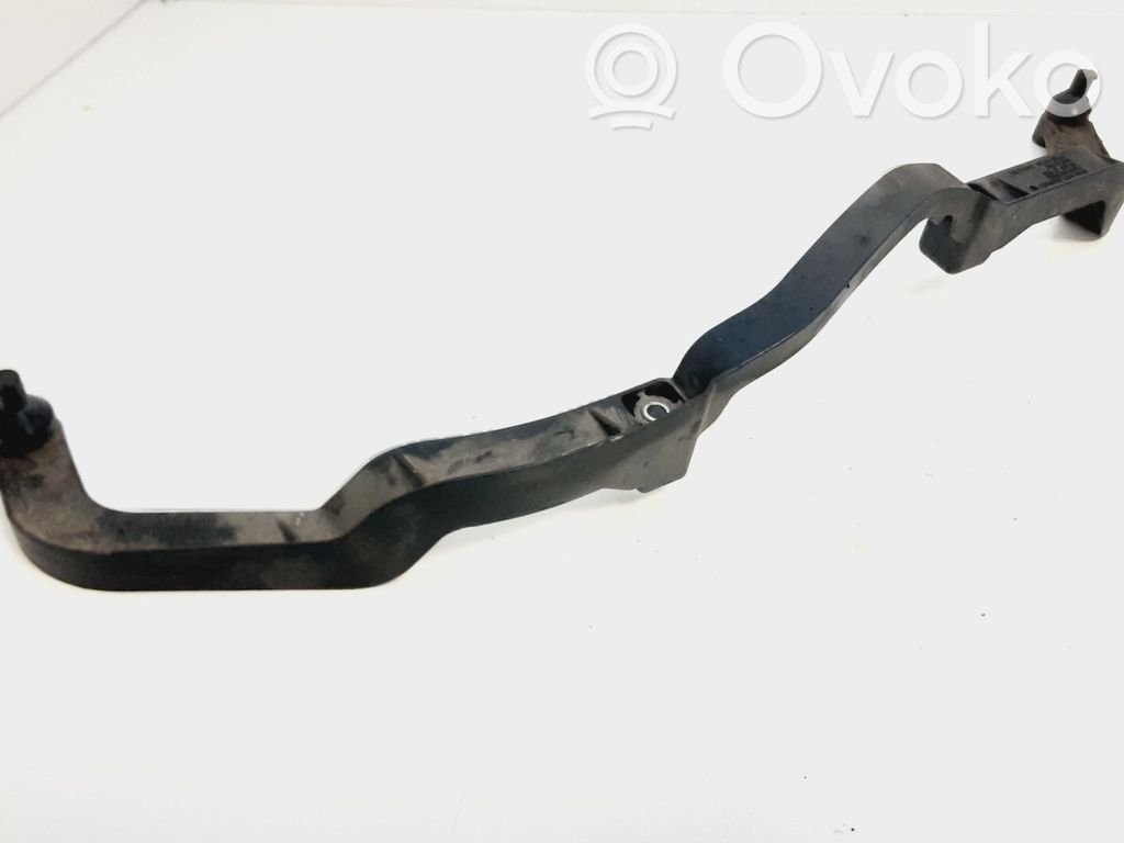 BMW X5 E70 Other engine bay part 