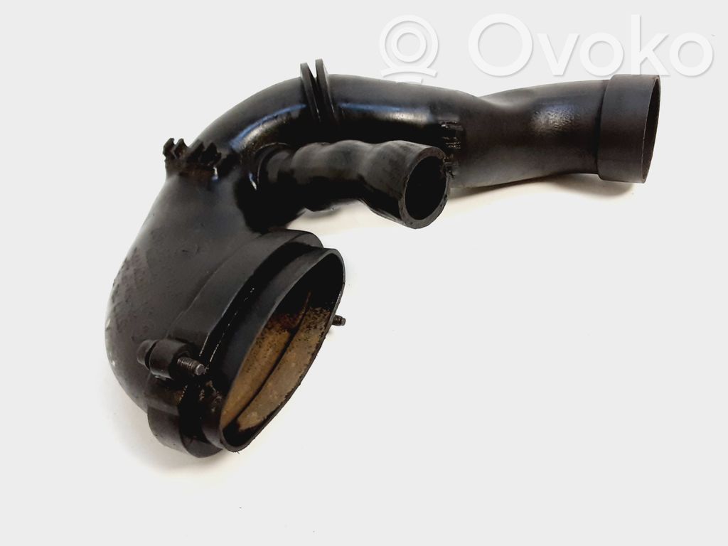 BMW 7 E65 E66 Air intake duct part 