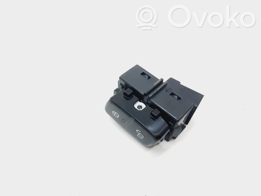 Volvo XC90 Central locking switch button 