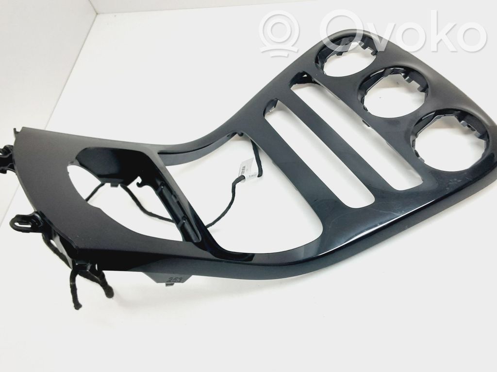 Mercedes-Benz GLC X253 C253 Center console 