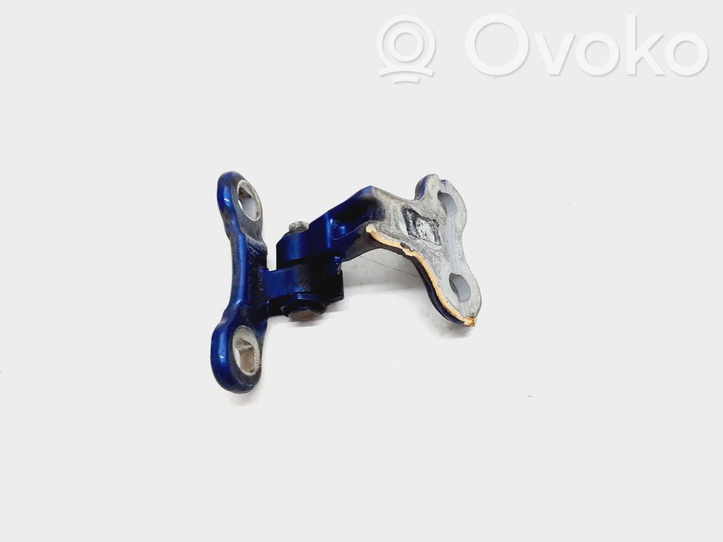 Front door upper hinge   30715355