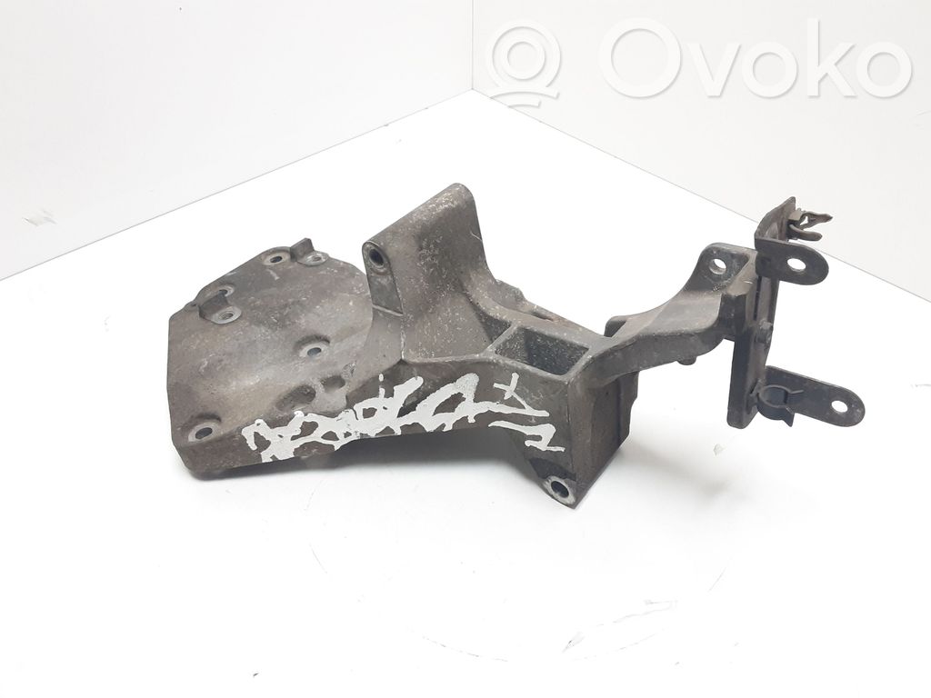 Nissan Navara D40 A/C compressor mount bracket 
