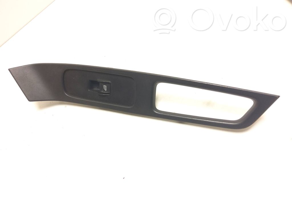 Volvo XC60 Other front door trim element 