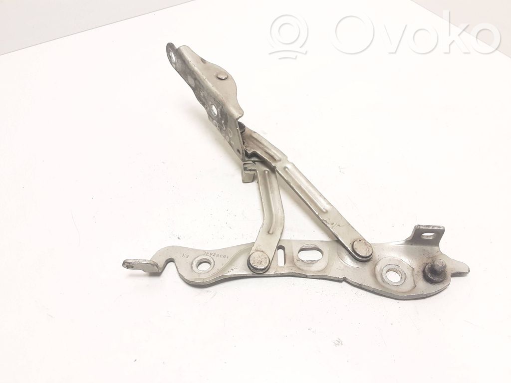 Volvo S60 Tailgate/trunk/boot hinge 