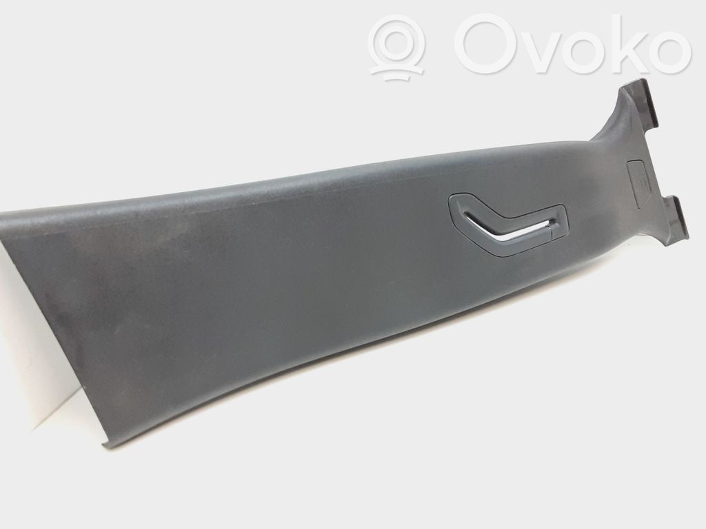 Volvo V50 Pilar (B) (inferior) 
