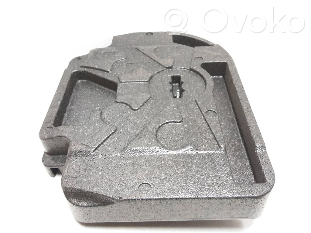 Volvo XC60 Spare wheel section trim 
