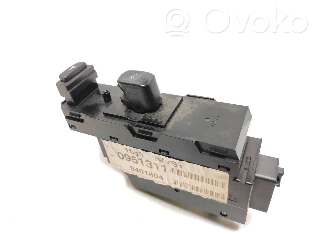 Volvo XC90 Electric window control switch 