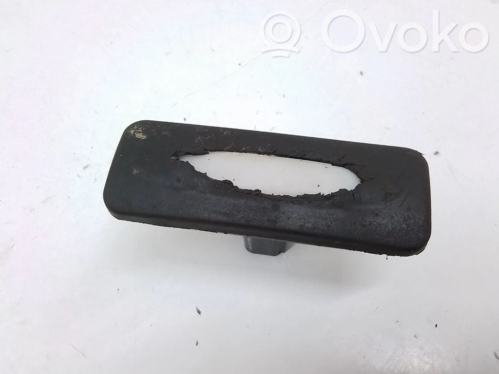 Hyundai i30 Tailgate/trunk/boot open switch 