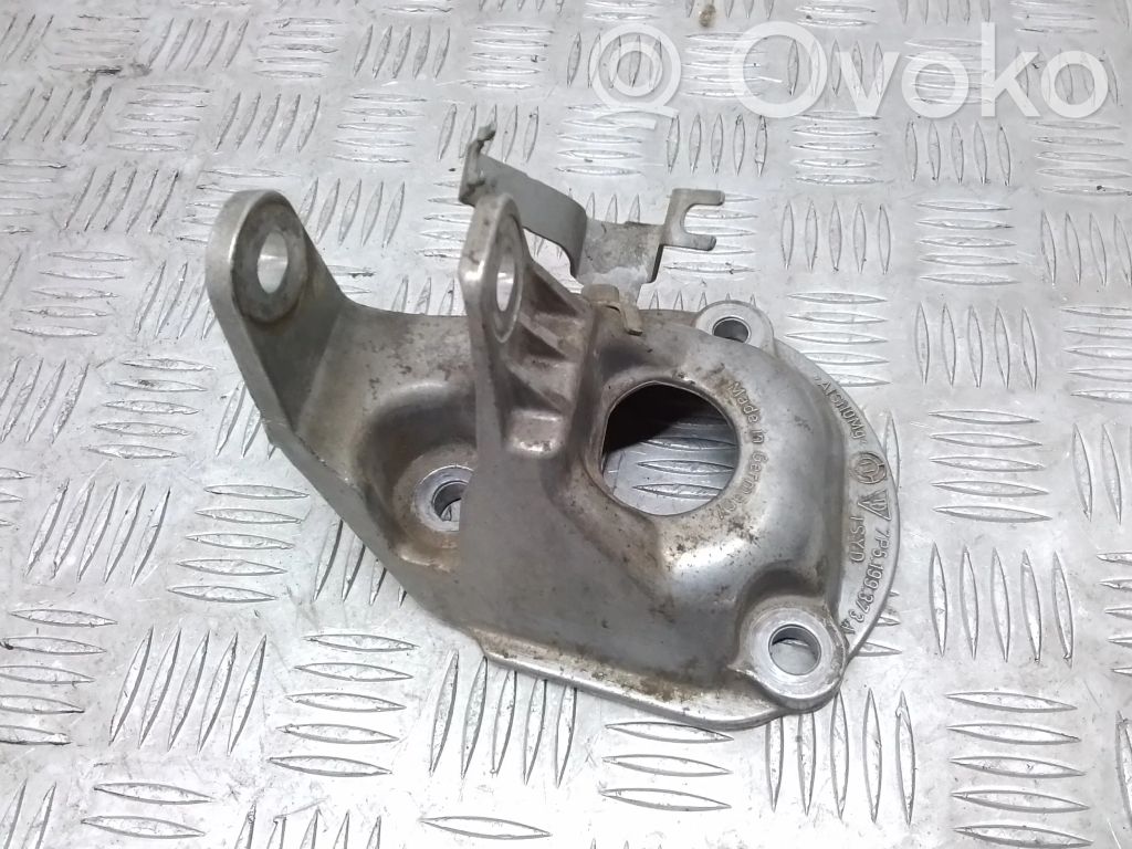Porsche Cayenne (92A) Other engine bay part 