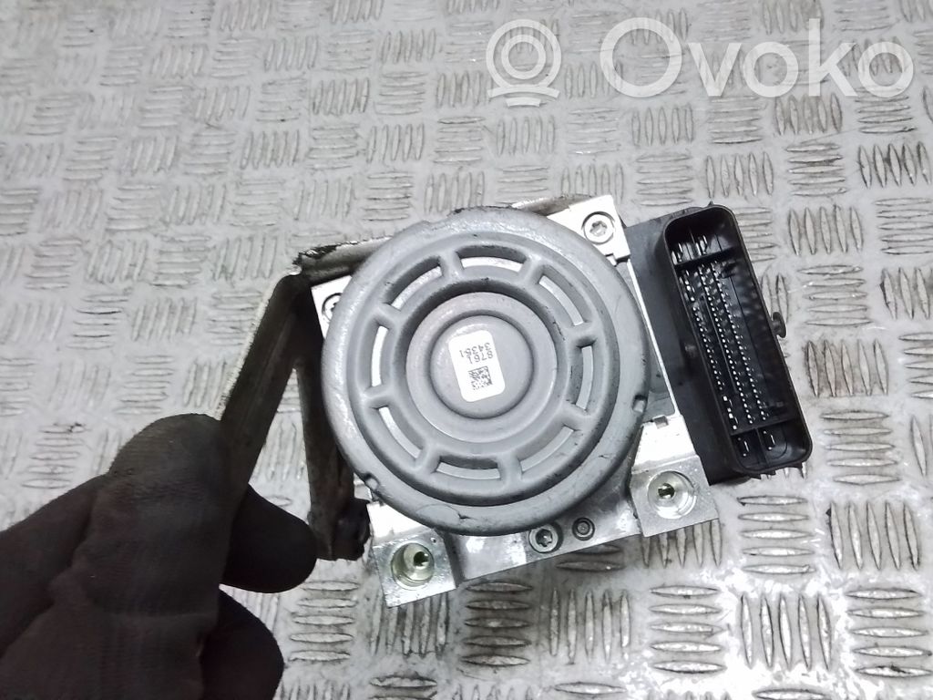 BMW i3 ABS Blokas 