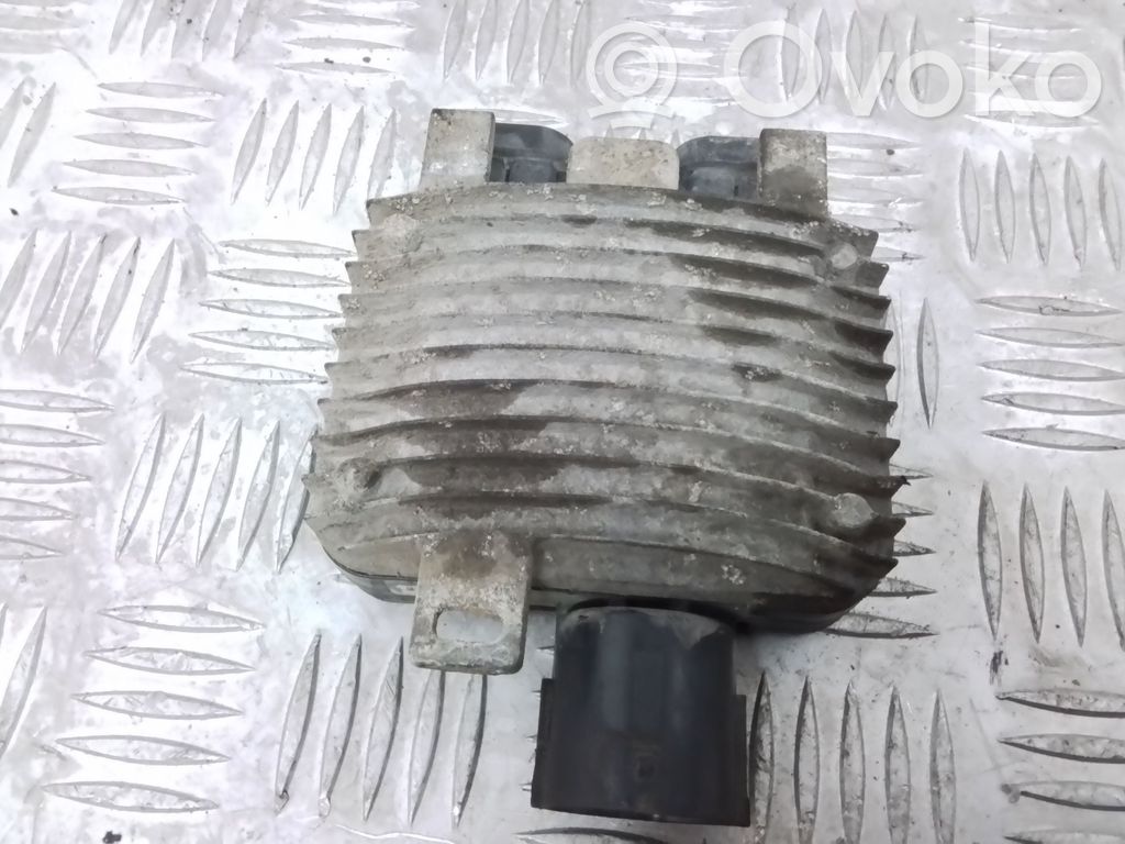 Volvo V70 Coolant fan relay 