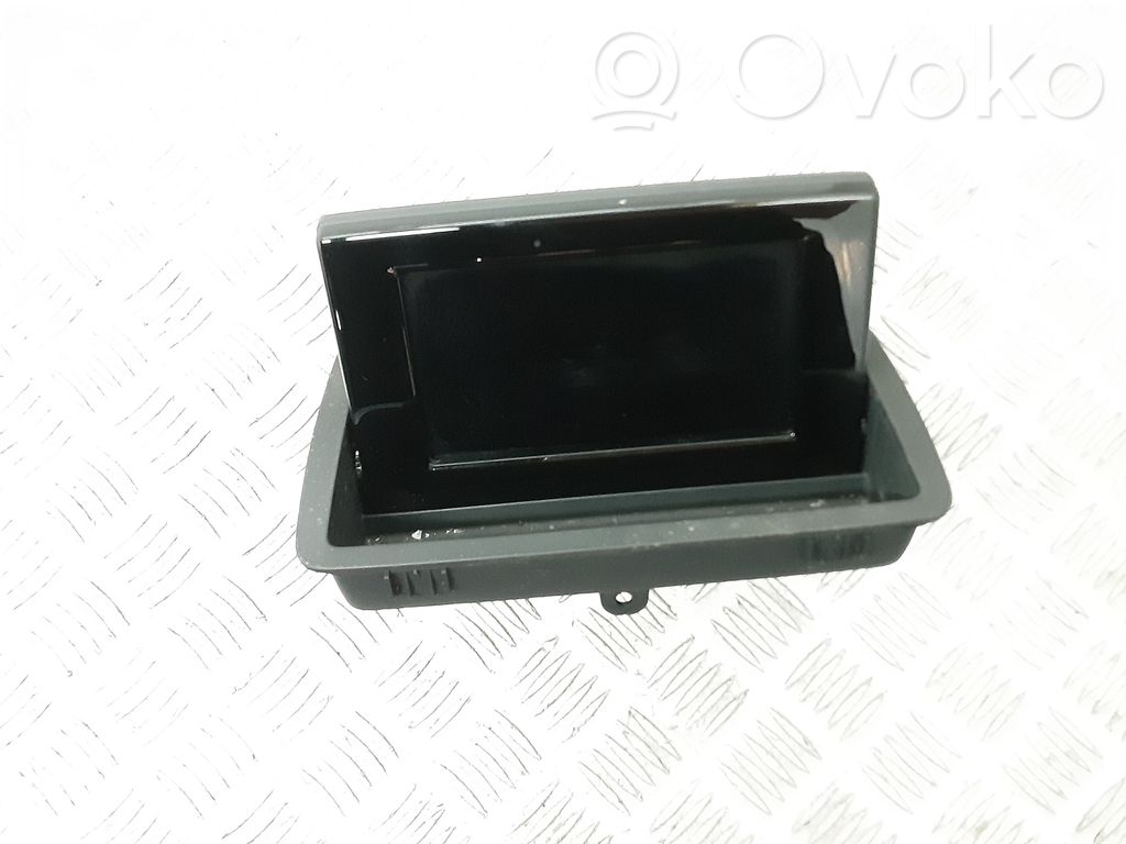 Audi Q3 8U Screen/display/small screen 