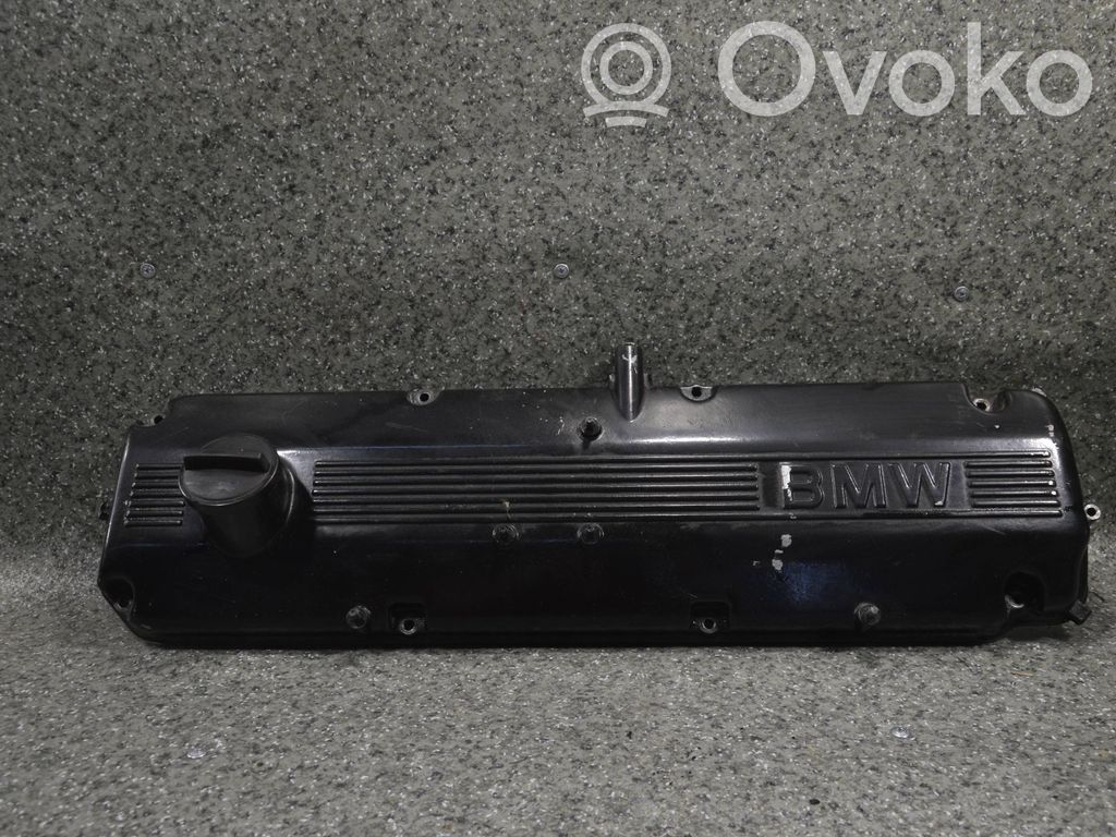 BMW 7 E32 Venttiilikoppa 