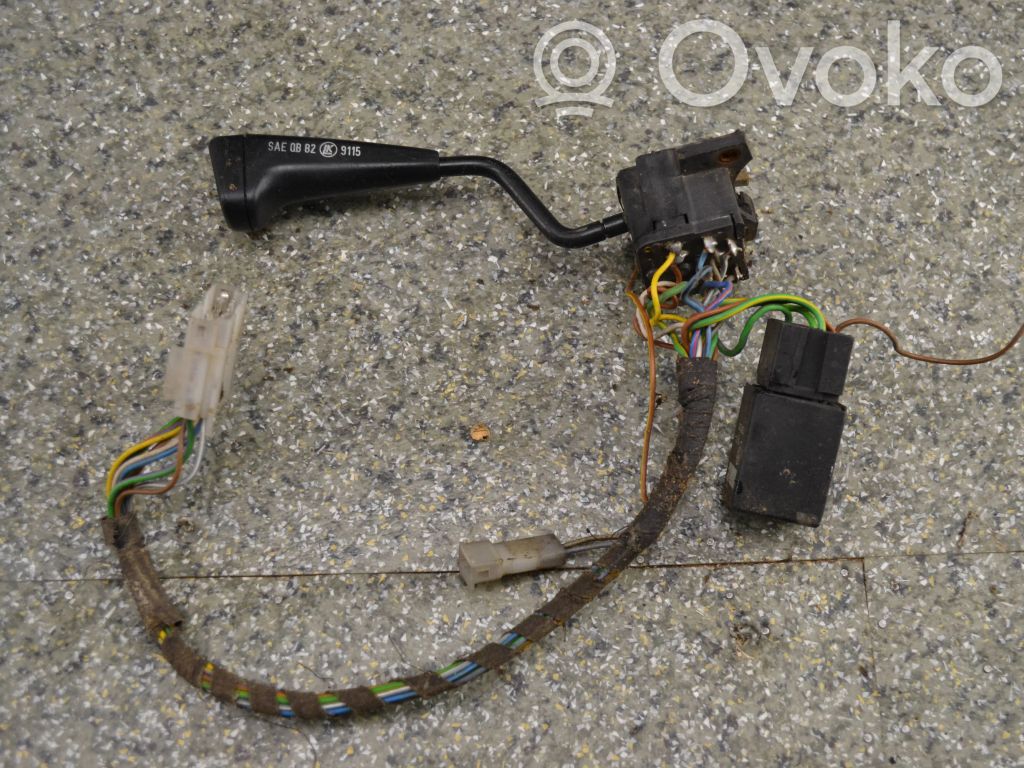 Suuntavilkun vipu   1367001,SAEQB82,9115