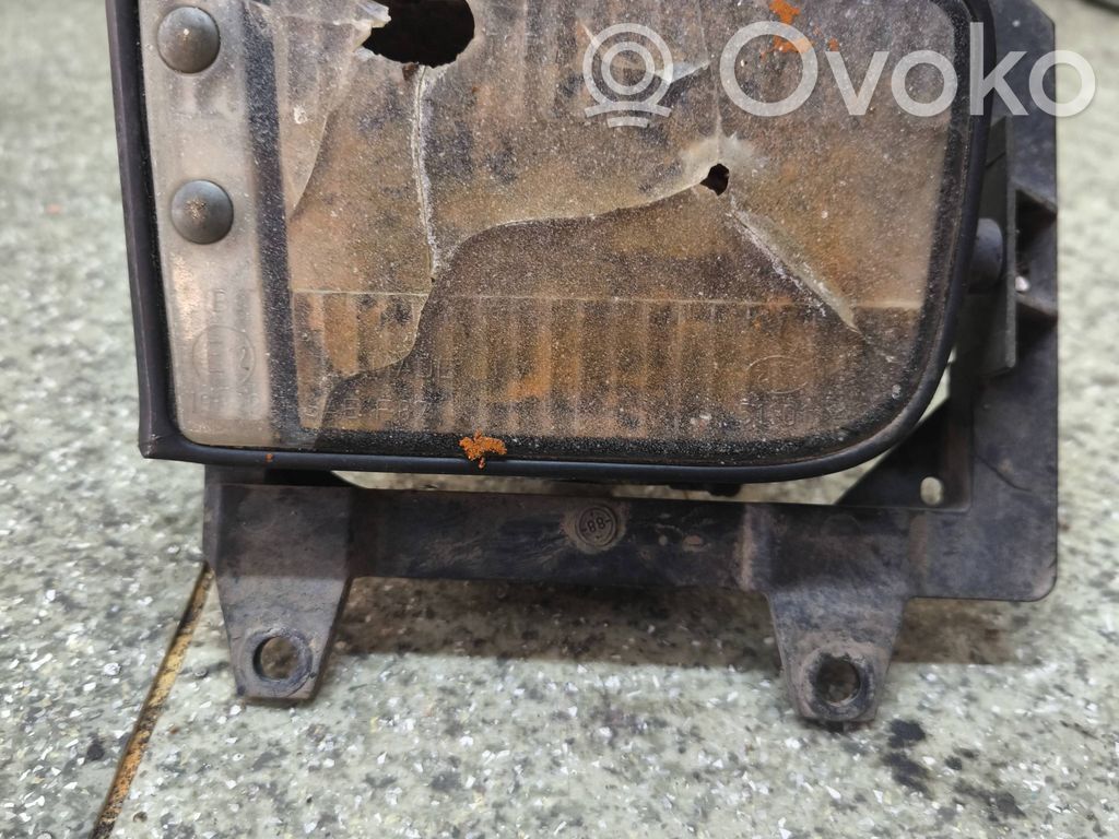 BMW 3 E30 Światło przeciwmgłowe przednie 
