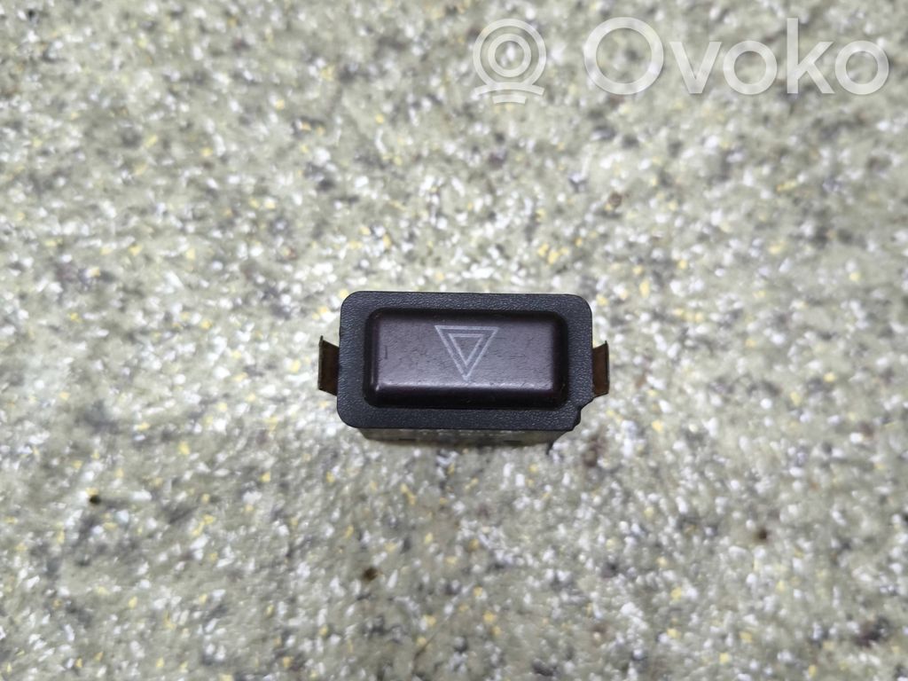BMW 3 E30 Botón interruptor de luz de peligro 