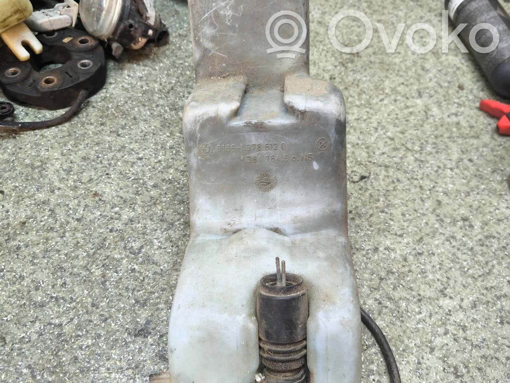 BMW 7 E32 Rezervor lichid spălare parbriz 