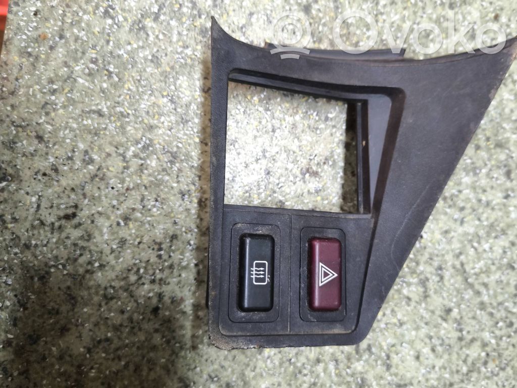 BMW 5 E28 Alte piese panou de bord 