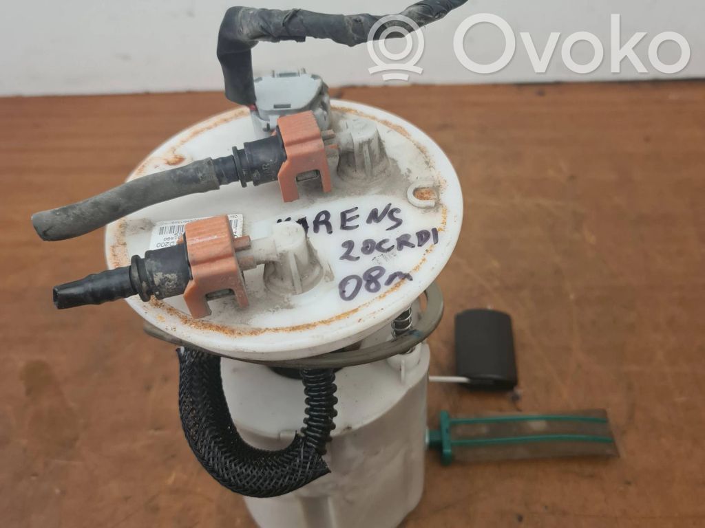 KIA Carens II Bomba interna de combustible 