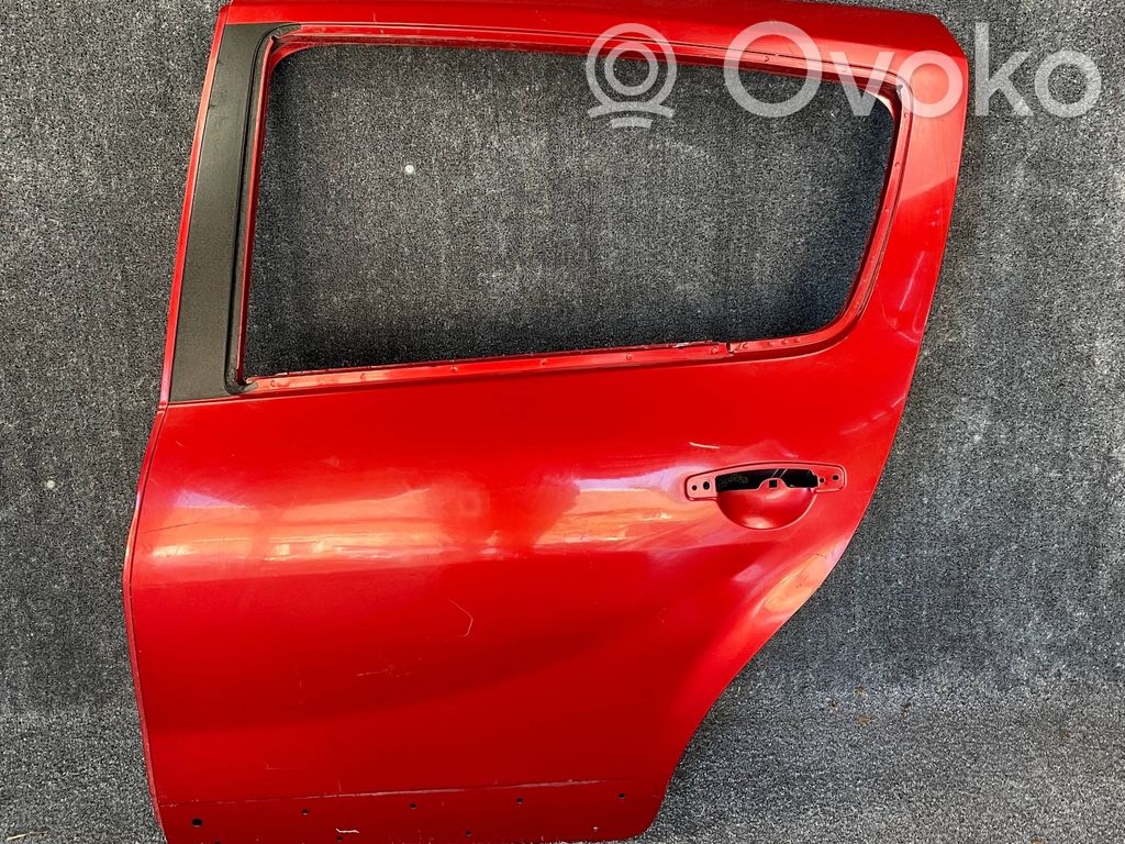Dacia Sandero Rear door 