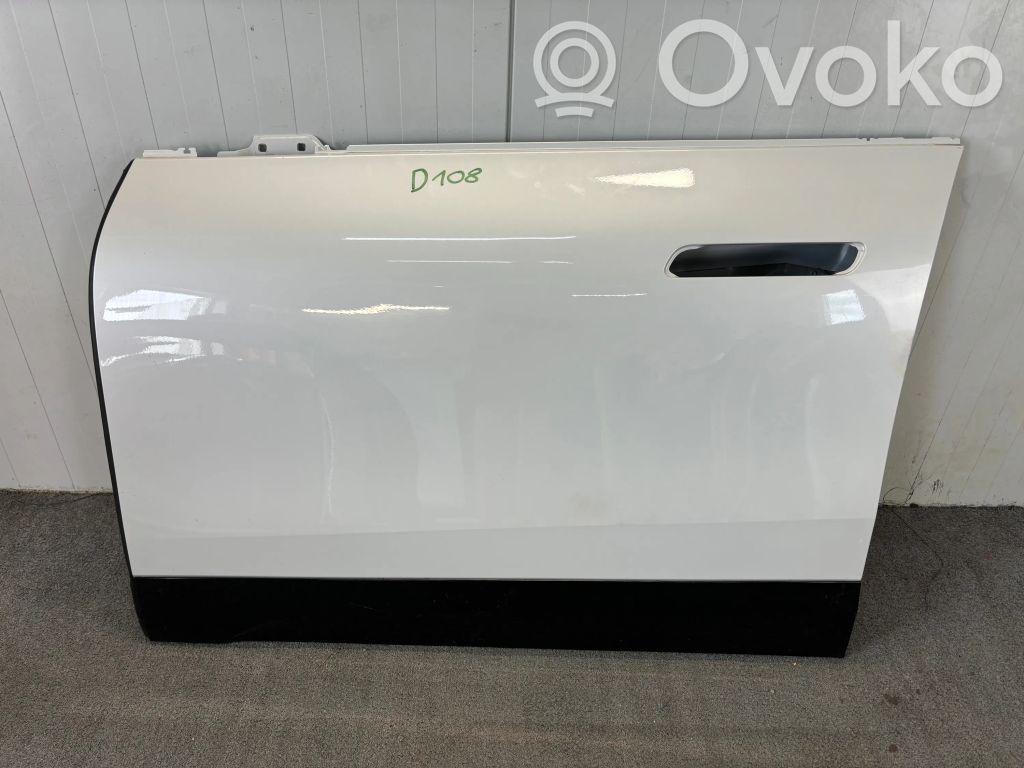Front door   D108