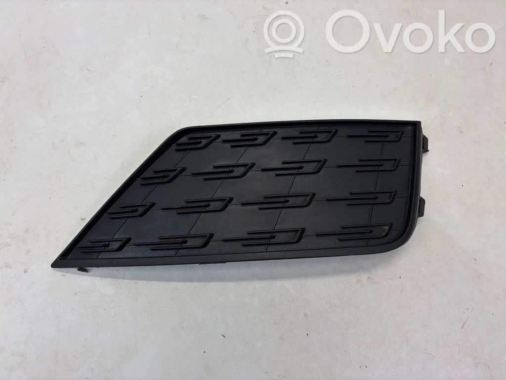 Seat Leon (5F) Front bumper lower grill 