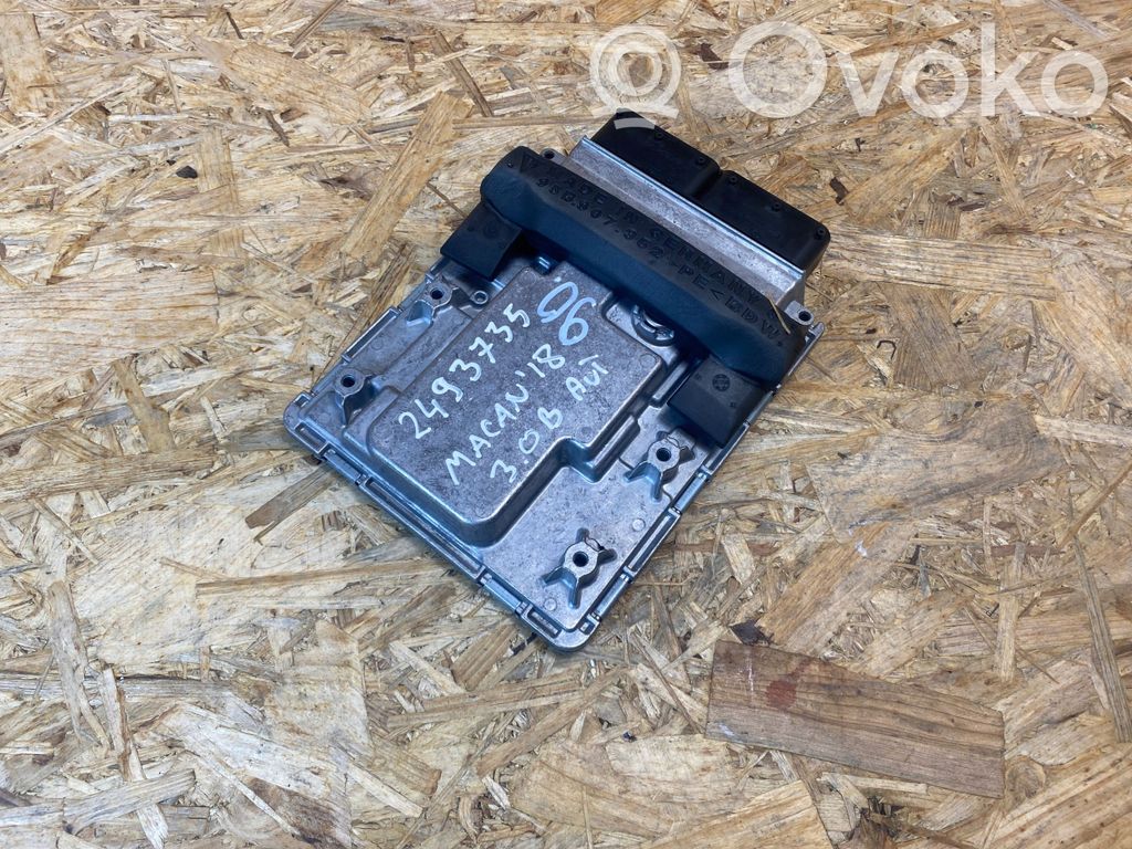 Porsche Macan (95B) Engine control unit/module 