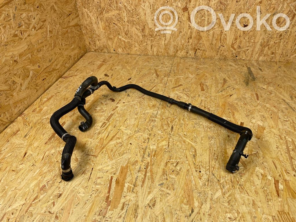 Jaguar I-Pace Engine coolant pipe/hose 