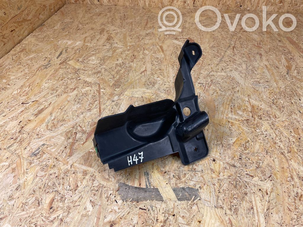 Volvo XC40 Panel wykończeniowy błotnika 