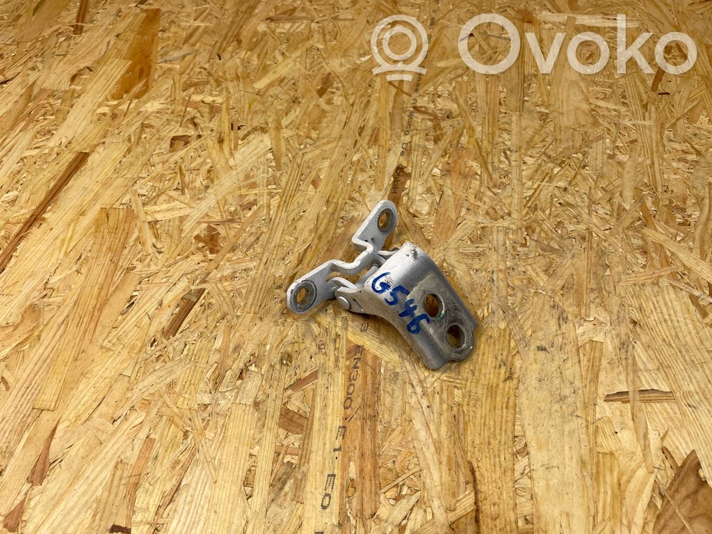 Renault Clio V Front door upper hinge 