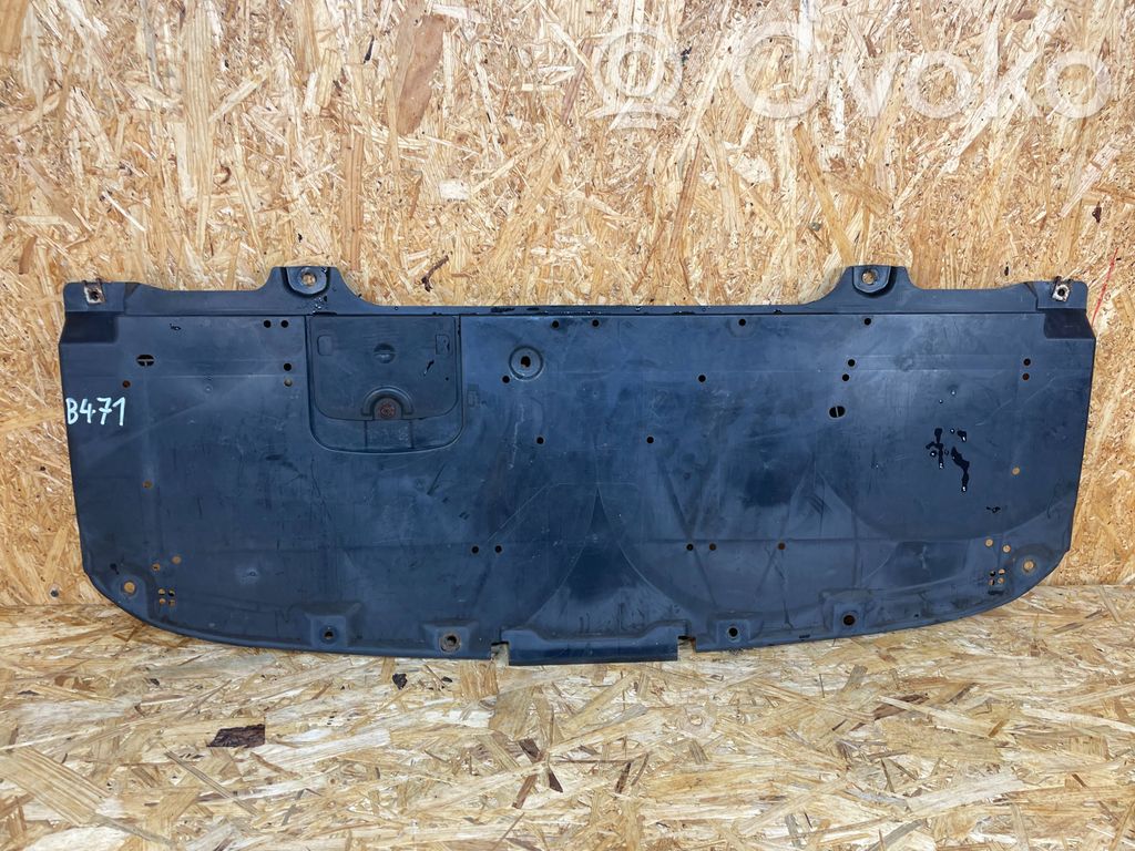 Engine splash shield/under tray   GHP956112