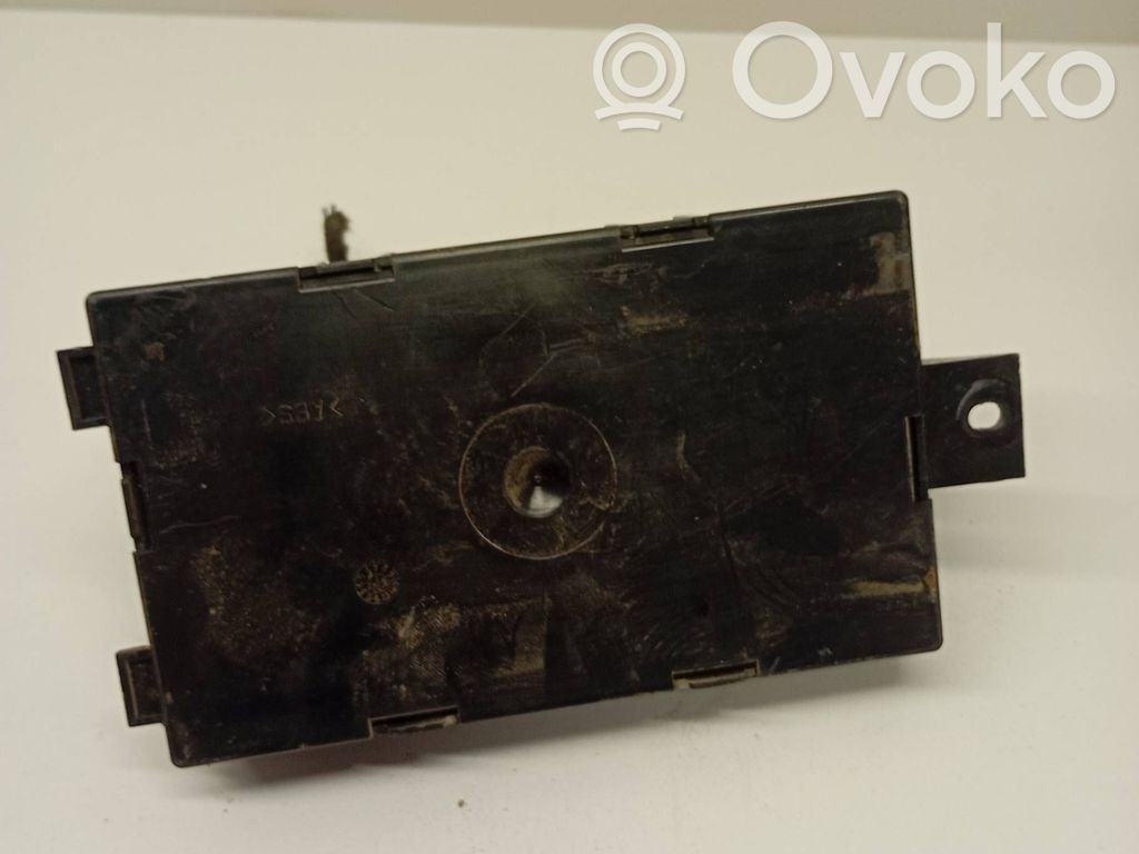 Opel Movano A Sähkötoimisen ikkunan ohjauskytkin 