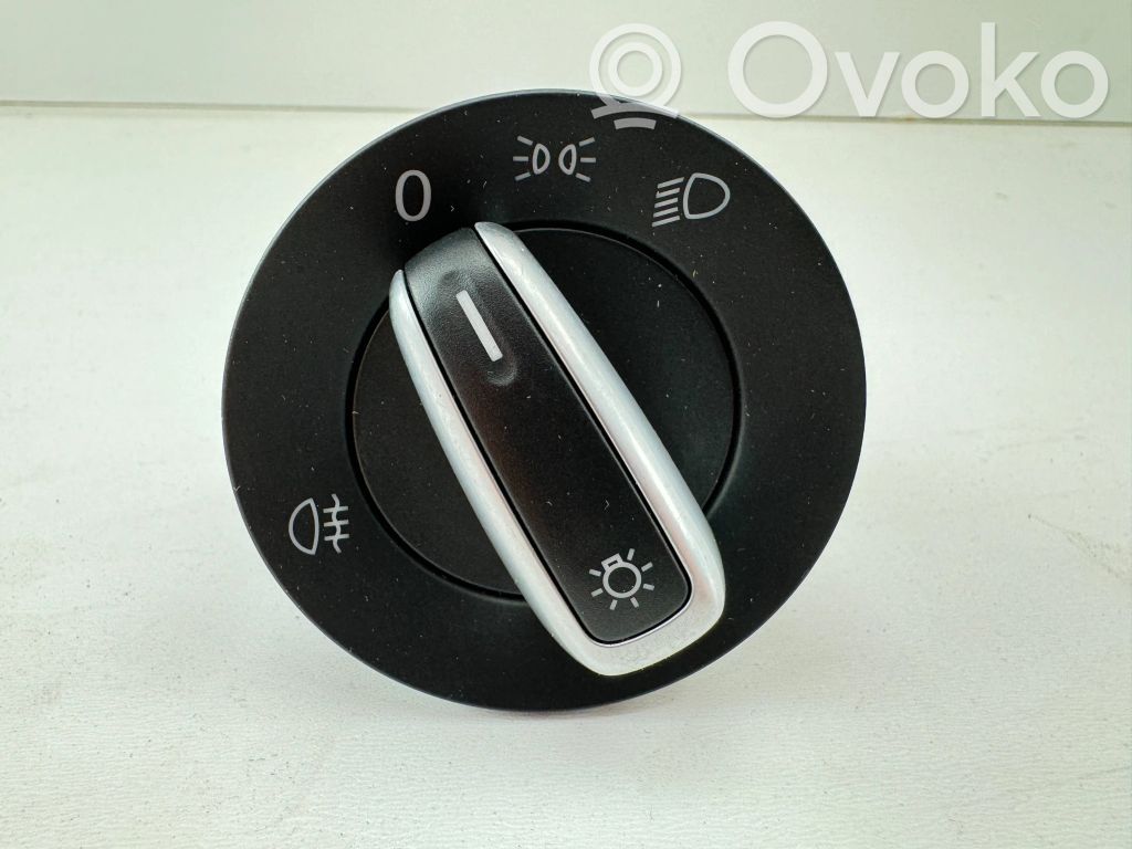 Volkswagen Golf VI Interruptor de luz 