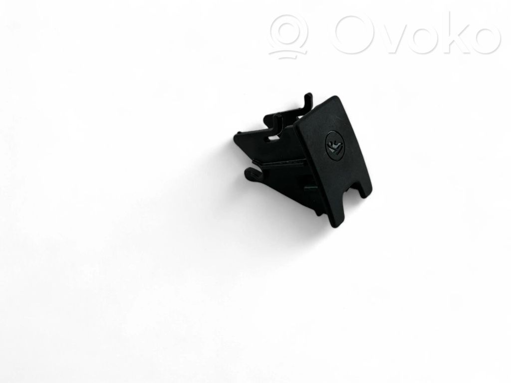 Audi Q2 - Cubierta ISOFIX 