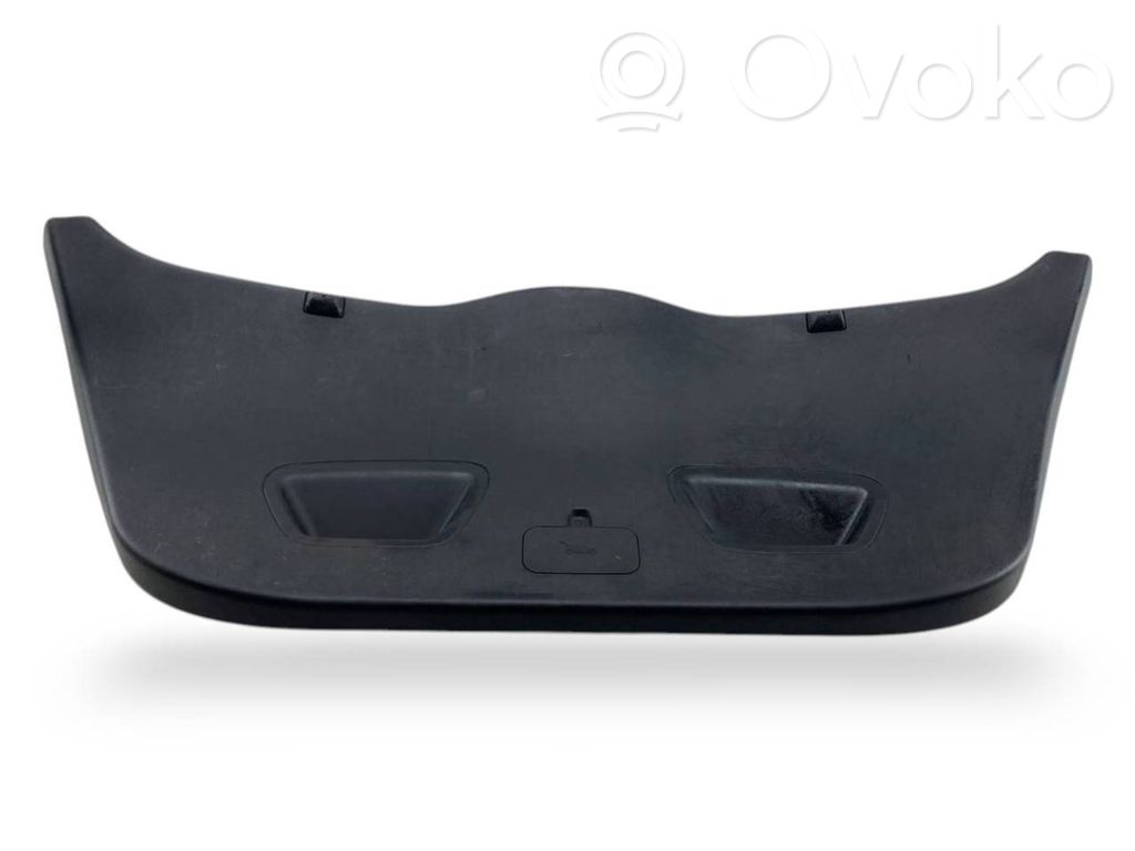 KIA Ceed Tailgate trim 