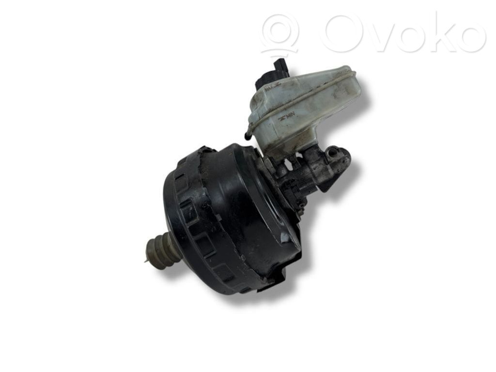 Volkswagen Golf VI Brake booster 