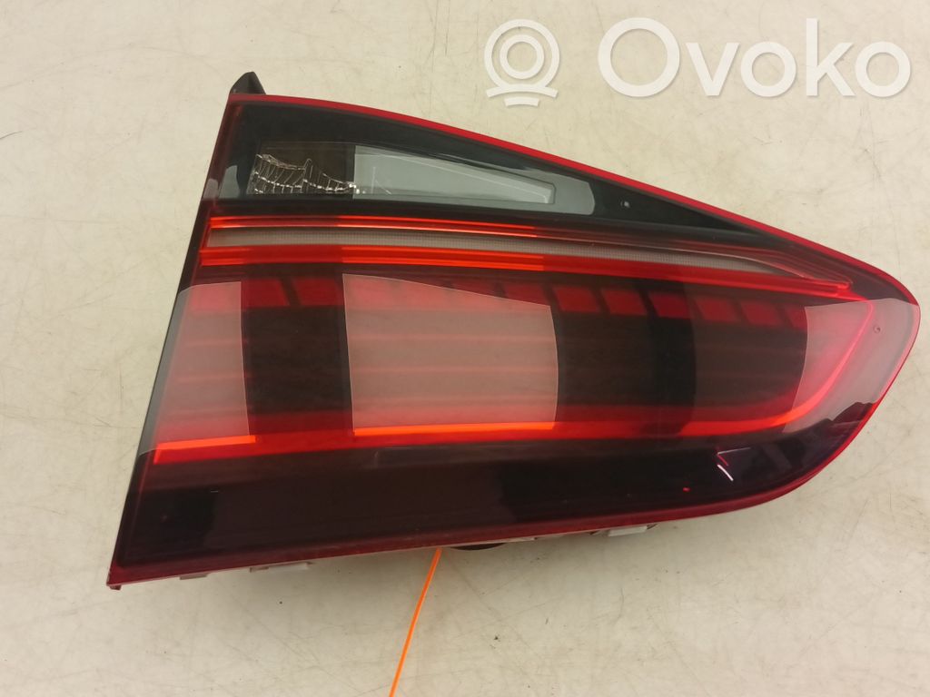 Volkswagen Golf VII Lampy tylnej klapy bagażnika 