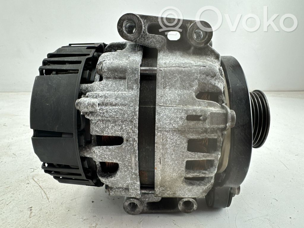 Audi A4 S4 B9 Generatorius 