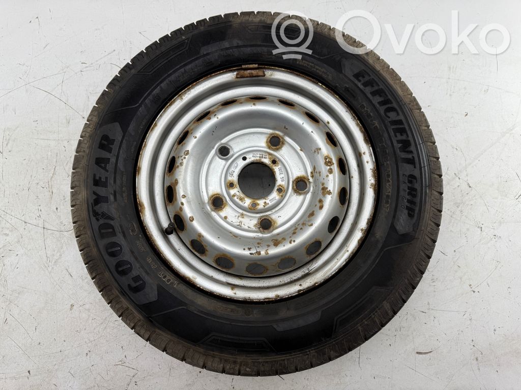 Ford Transit R15-vararengas 