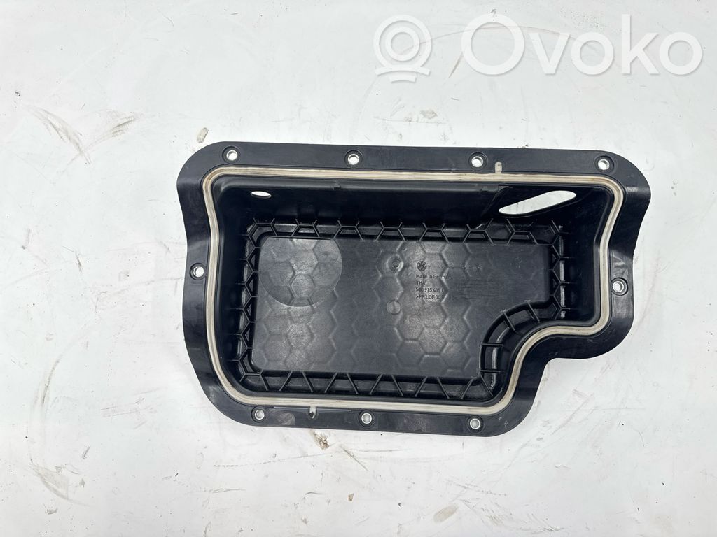 Volkswagen Golf VII Akumuliatoriaus dėžė 