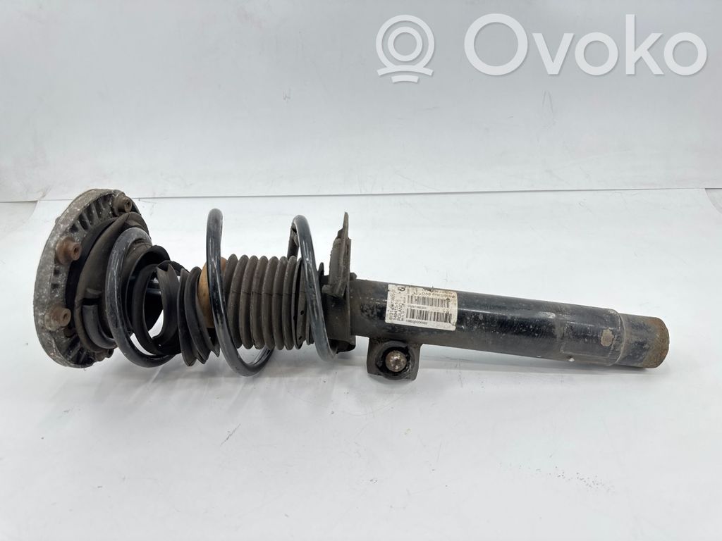 BMW 3 F30 F35 F31 Amortyzator osi przedniej ze sprężyną 