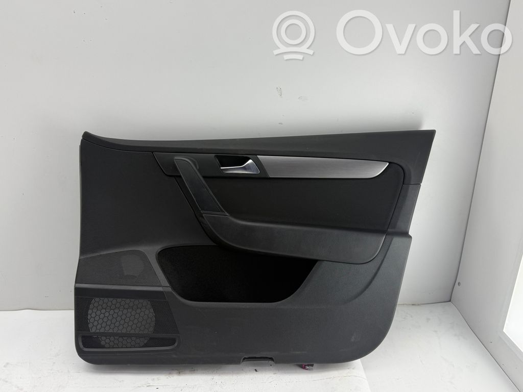 Volkswagen PASSAT B7 Boczki / Poszycie drzwi przednich 