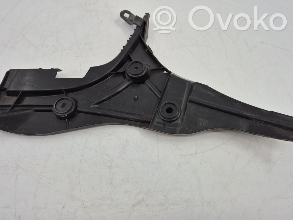 Audi A3 S3 8V Soporte de montaje del parachoques trasero 