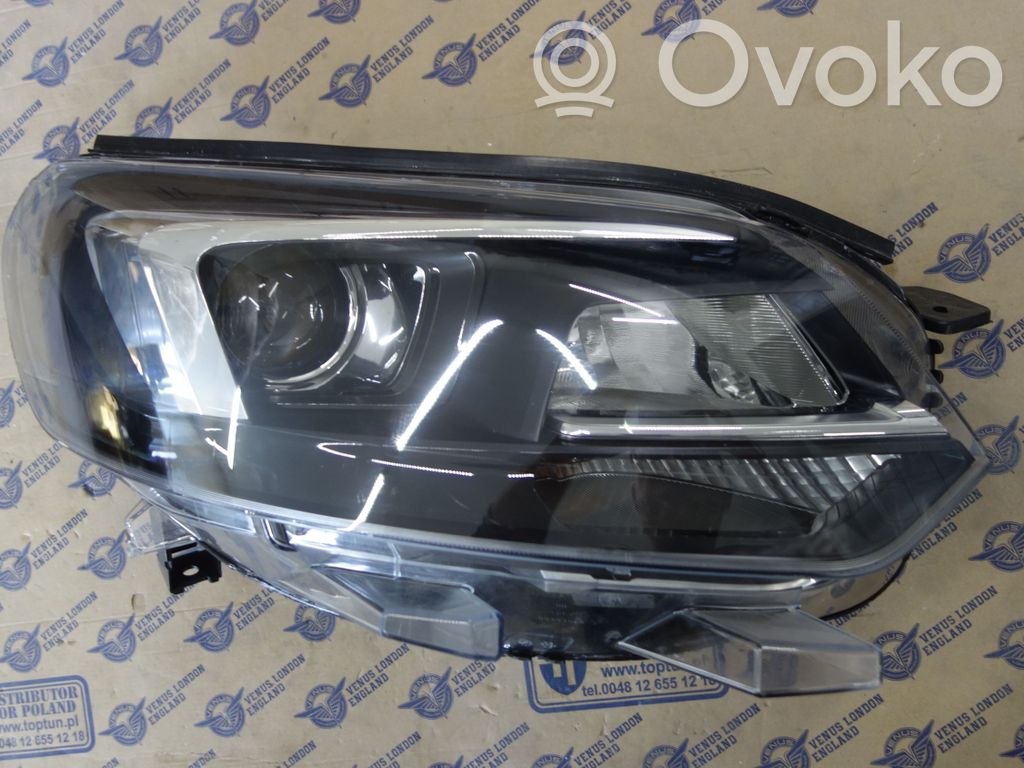 Opel Zafira Life Headlight/headlamp 