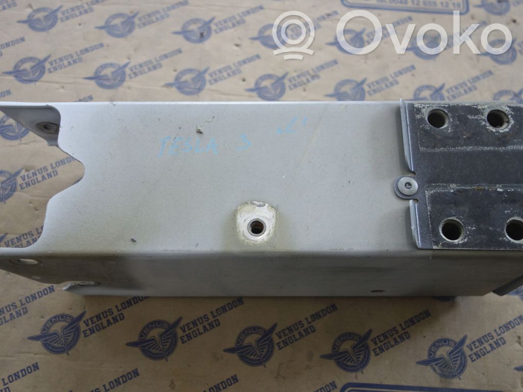 Radiator support slam panel bracket   108814800F