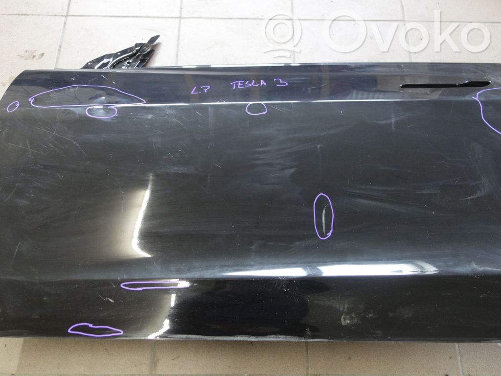 Tesla Model 3 Дверь 