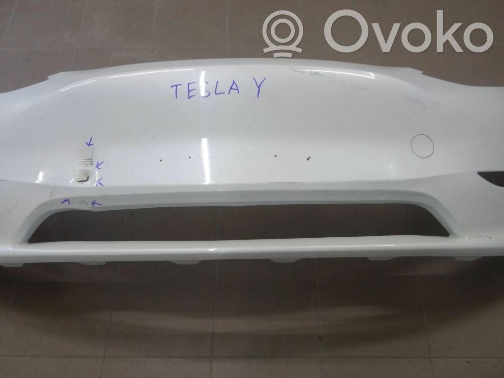 Tesla Model Y Priekinis bamperis 