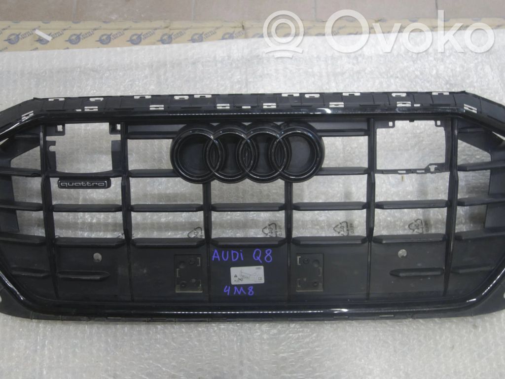 Audi Q8 Etusäleikkö 