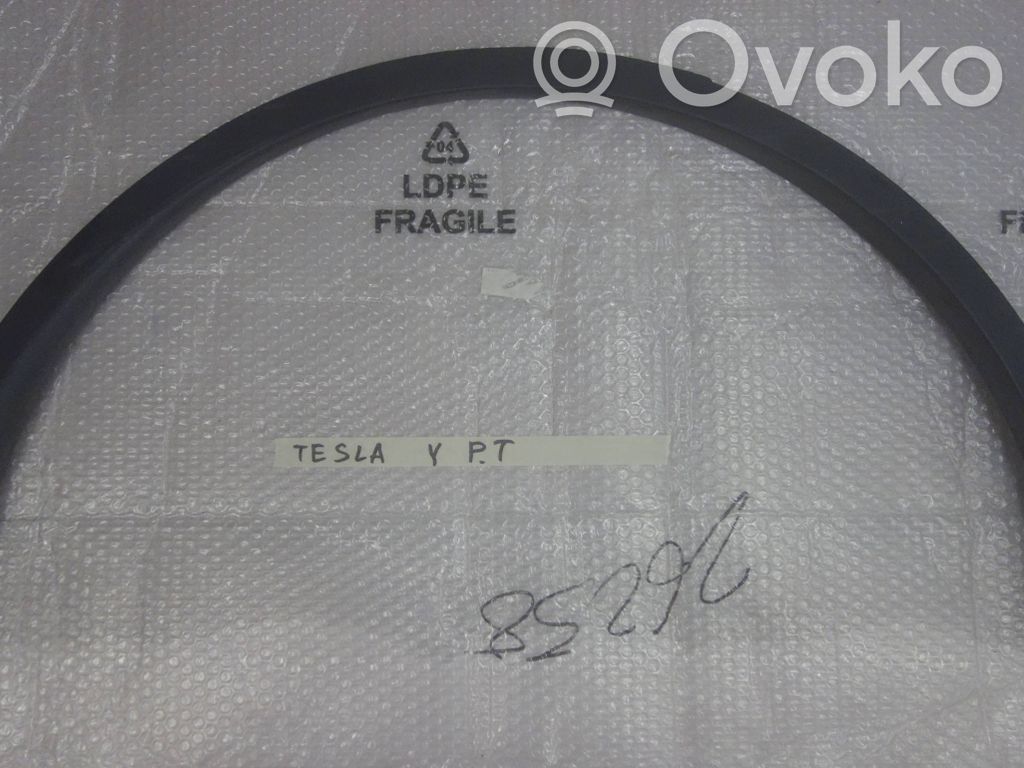 Tesla Model Y Rear arch trim 